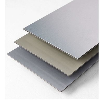 Aludecor แผ่นผสมอลูมิเนียมสีขาวกระจ่างออก Acp Sheet สําหรับภายใน 4MM 1220 X 2440MM